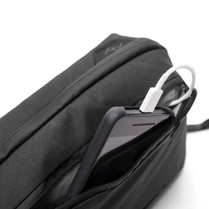 Tech Pouch Regular Teknoloji Aksesuar Çantası - Black - 15