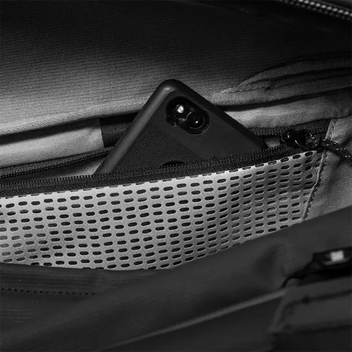 Travel Duffel 35L Seyahat Çantası - Black - 15